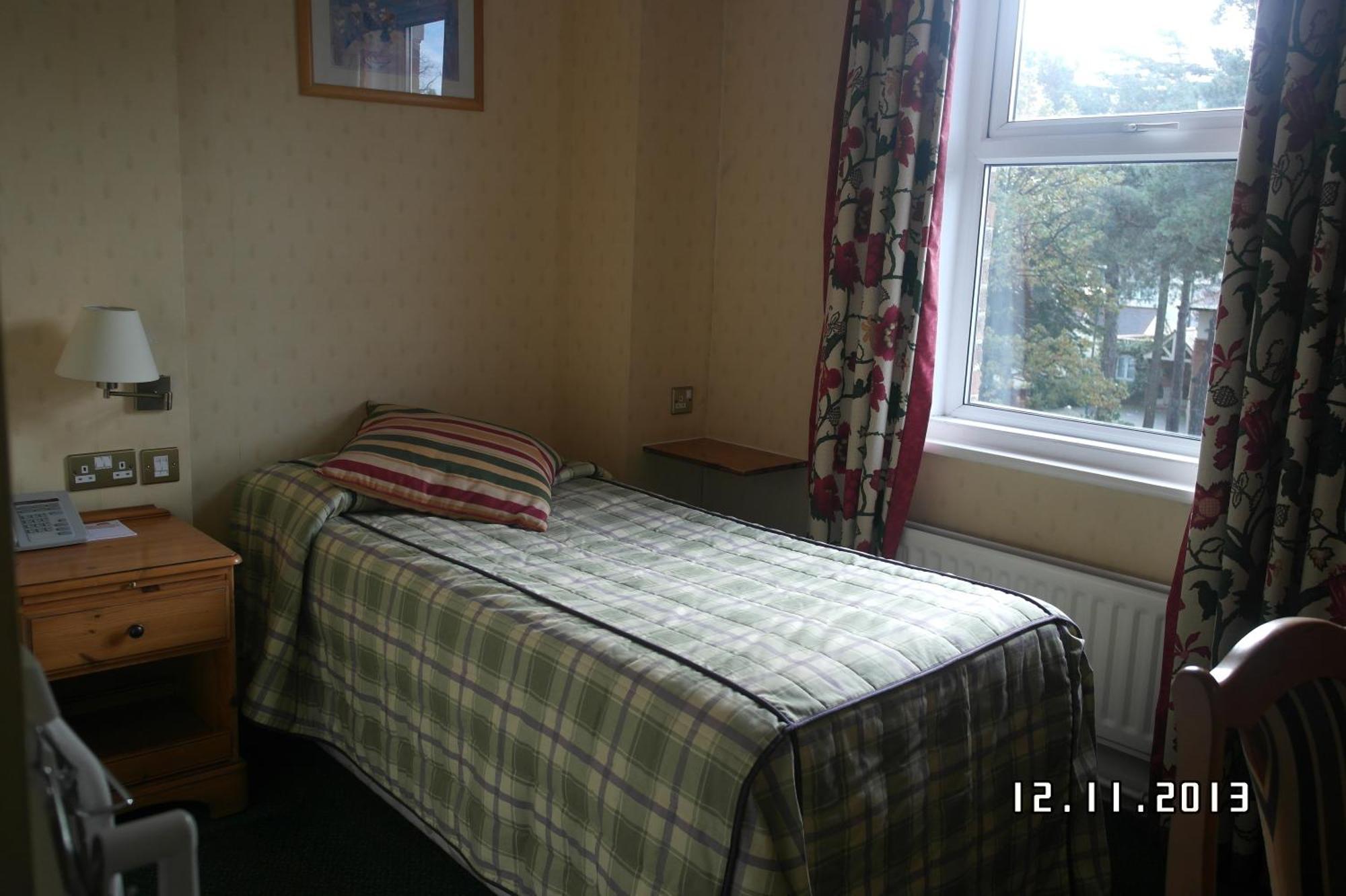 Elstead Hotel Bournemouth Room photo